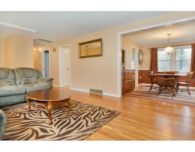 38 Thoreau Rd, Northborough, MA 01532 - photo 5