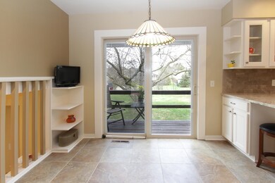 2260 Devonshire Dr NE, Grand Rapids, MI 49505 - photo 4