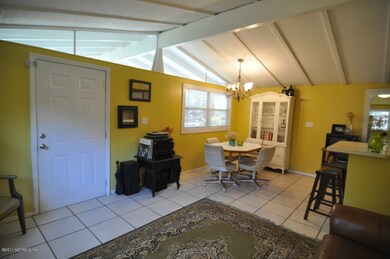 7135 Oakwood Dr, Jacksonville, FL 32211 - photo 3