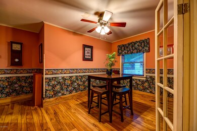 399 E Orleans (4 of 26)