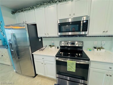 Quartz countertops, stainless appliances, pantry