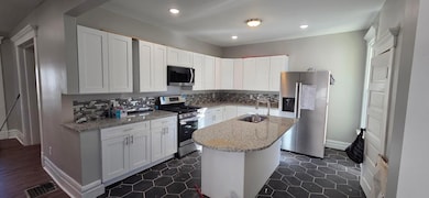 211 Dakota Ave, Columbus, OH 43223 - photo 2