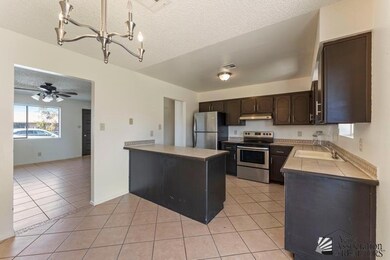 4451 W 16th Place, Yuma, AZ 85364 - photo 4