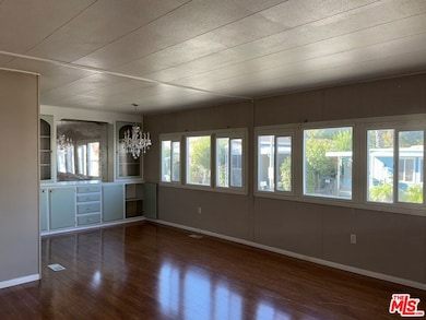 20401 Soledad Canyon Rd unit 124, Canyon Country, CA 91351 - photo 5