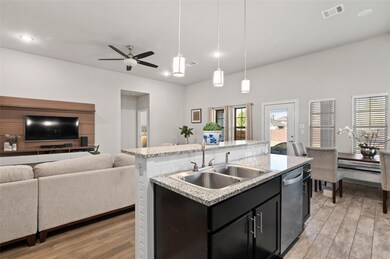 561 S Utah St, Celina, TX 75009 - photo 4