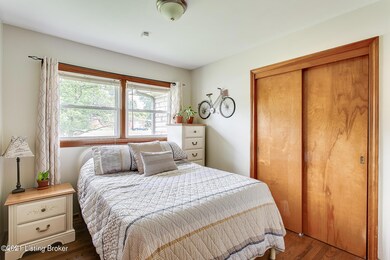 6100 Applegate Ln, Louisville, KY 40219 - photo 5