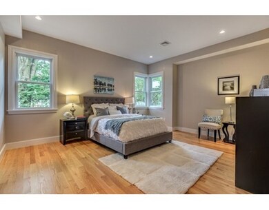 90 Babcock St unit B, Brookline, MA 02446 - photo 6