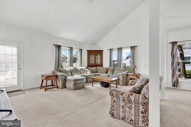 3274 Scotland Rd, Chambersburg, PA 17202 - photo 3