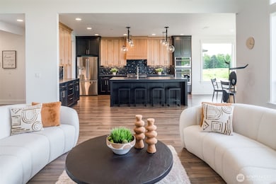 unlisted-address, Auburn, WA 98092 - photo 6