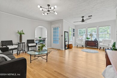 1386 Menna St, Jacksonville, FL 32205 - photo 3