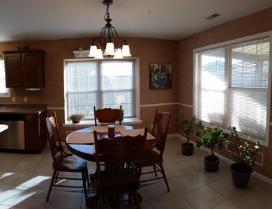 Dining 2
