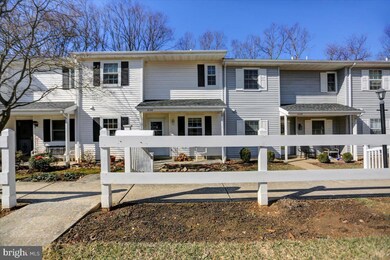 1036 W Foxcroft Dr, Camp Hill, PA 17011 - photo 2