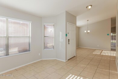 003-photo-living-room-11281392