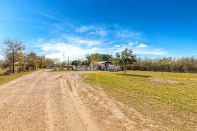 5035 Barth Rd, Lockhart, TX 78644 - photo 2