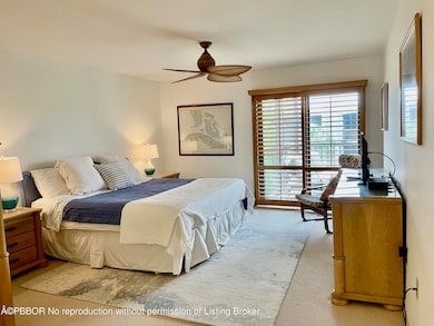 Southgate Condominium Association unit 3110, Palm Beach, FL 33480 - photo 4