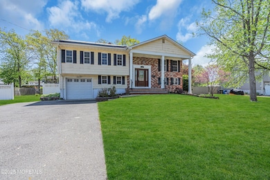 12 Windsor Rd, Howell, NJ 07731 - photo 2