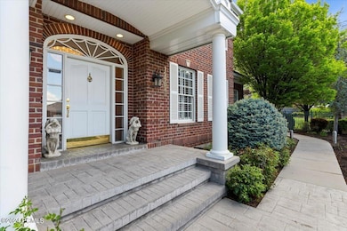 05-Front Porch