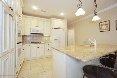 5205 Pointe Gate Dr, Livingston, NJ 07039 - photo 5