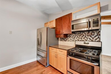 Custom backsplash