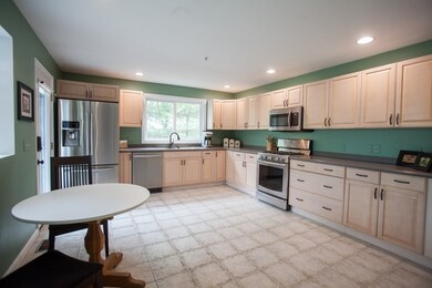 702 Old Bridge Ln, Bellingham, MA 02019 - photo 5