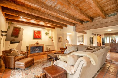 Family Room 3