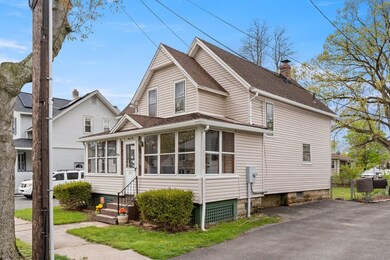 62 Eddy St, Springfield, MA 01104 - photo 2