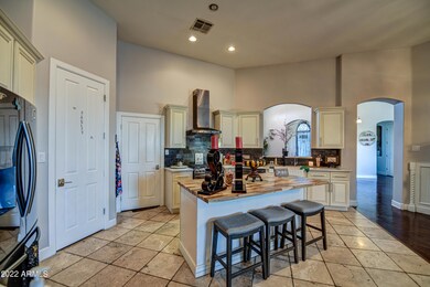 Kitchen 8