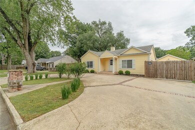 1109 N 10th St, Rogers, AR 72756 - photo 3