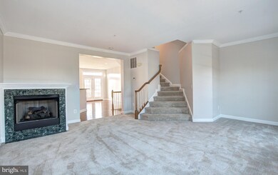 4948 Wyndham Creek Ct, Fairfax, VA 22030 - photo 4
