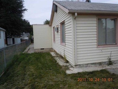 319 S Diamond St, Nampa, ID 83686 - photo 3