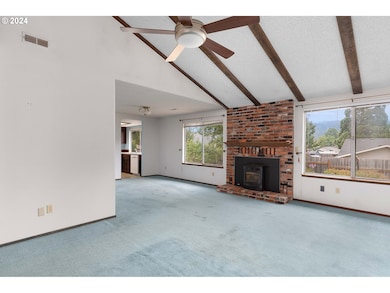 1358 E Fourth Ave, Sutherlin, OR 97479 - photo 7