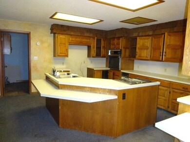 101 N Main St, Hugoton, KS 67951 - photo 5