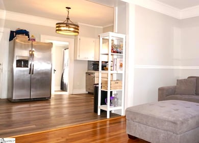 208 Hill St, Wellford, SC 29385 - photo 4