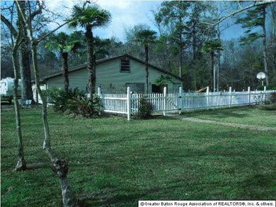 Pool house 55'x30'