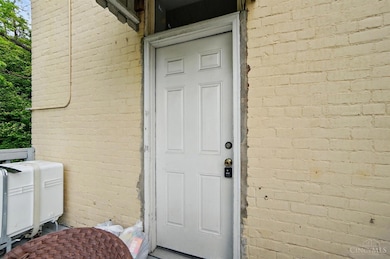 2227 Wheeler St, Cincinnati, OH 45219 - photo 7