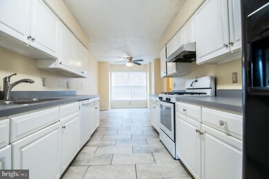 6027 64th Ave, Riverdale, MD 20737 - photo 6