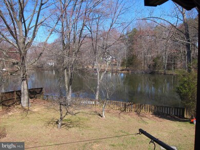 6503 Creekwood Dr, Fredericksburg, VA 22407 - photo 7