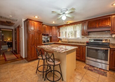 7 Holyoke St, Taunton, MA 02780 - photo 4