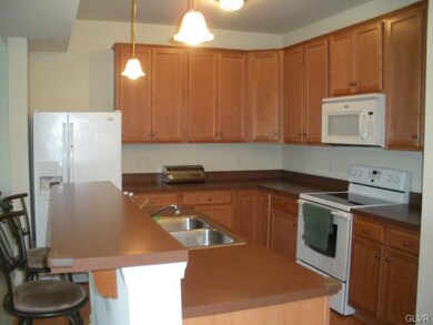 329 Mickley Rd unit B, Whitehall, PA 18052 - photo 5