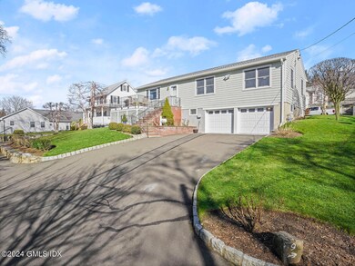 17 Wampus Ln- Front 3