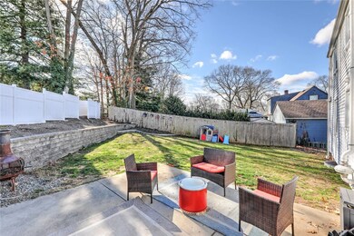 80 Normandy Dr, Cranston, RI 02920 - photo 6