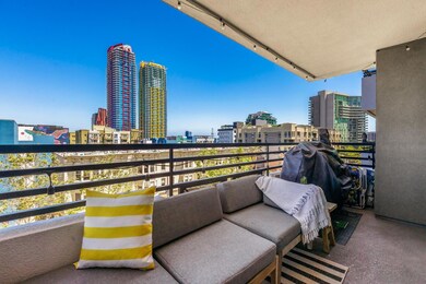 Park Boulevard West unit 2504, San Diego, CA 92101 - photo 2