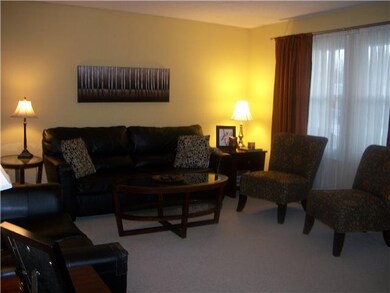 2739 Homeyer Rd, North Tonawanda, NY 14120 - photo 4