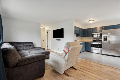 1212 Lilac Ln, Cedar Falls, IA 50613 - photo 5