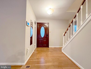 7830 Statesman St, Severn, MD 21144 - photo 3