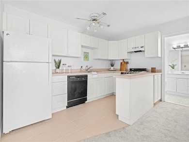 132 Hoffman Ave unit 207, Cranston, RI 02920 - photo 4