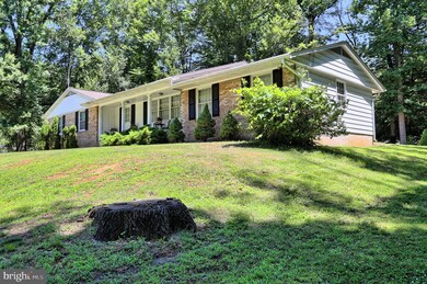 5811 Avondale Dr, Bowie, MD 20715 - photo 2