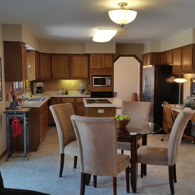 850 Foxfield Rd, Oregon, WI 53575 - photo 5