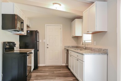 022-photo-kitchen-11919818