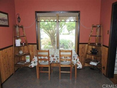 Breakfast  Room 